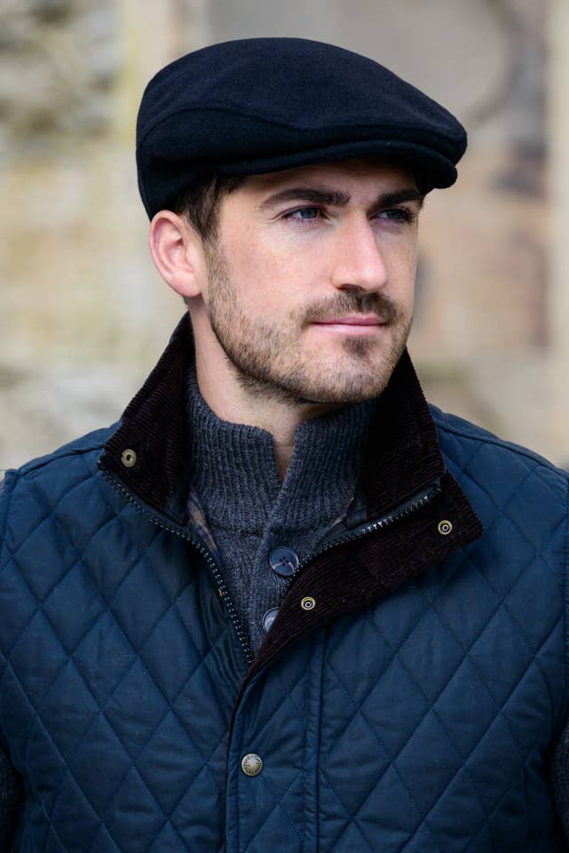 Mucros Tweed Trinity Cap Black Mucros Weavers