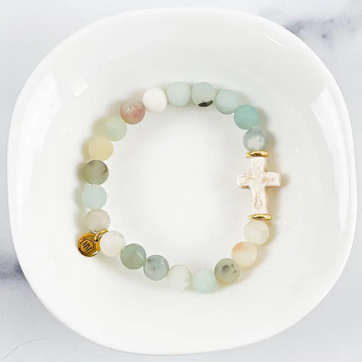 Diffuser bracelet by Mod Miss Hannah Miss Mod
