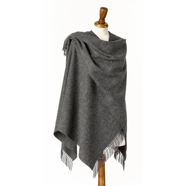 Mini Ruana Brontë merino wool Grey Anthro Apothecary