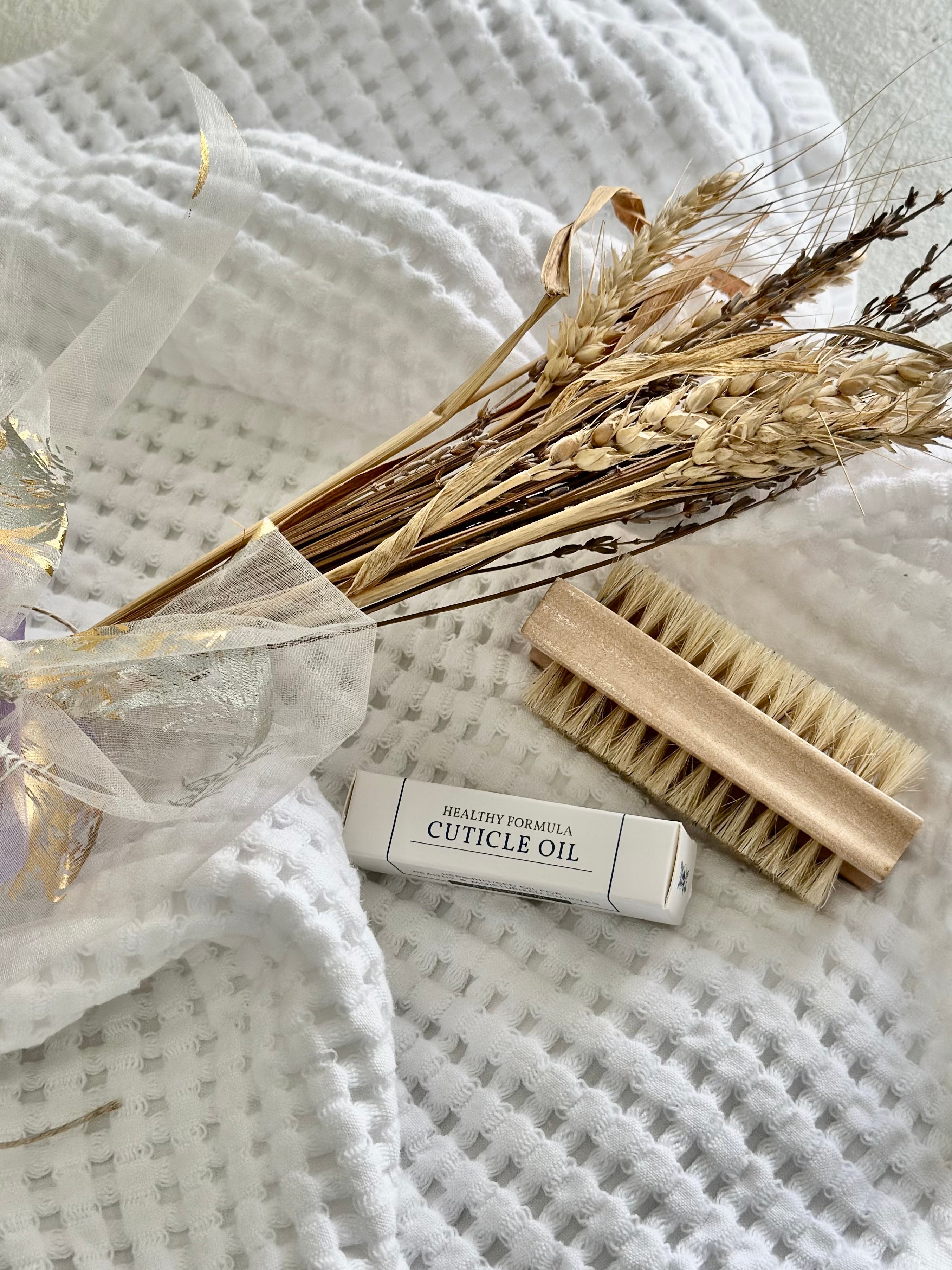 What Does “Natural” Mean in Skincare? A Clear Guide for Conscious Shoppers