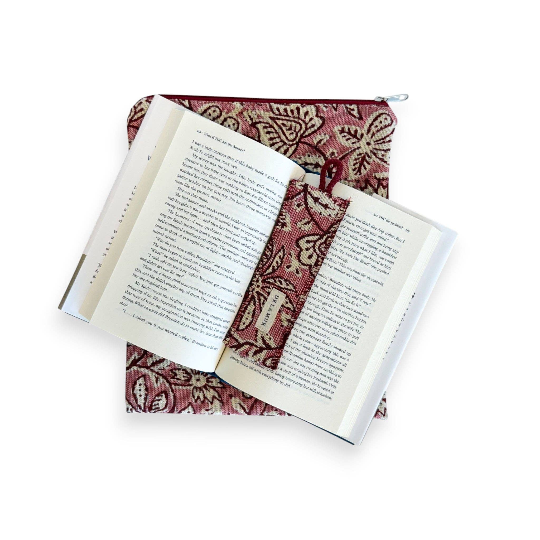Floral Jacquard Book Cover & Matching Bookmark – Zippered Fabric Sleeve