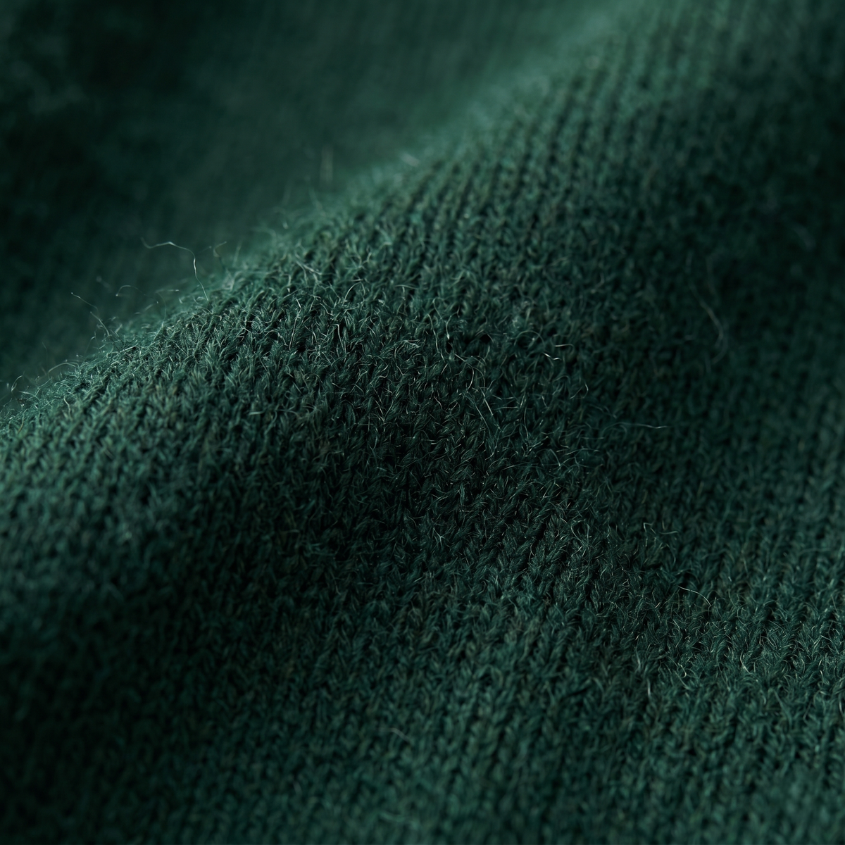 Women's Cashmere Crewneck Sweater - The Original LUMUSAE