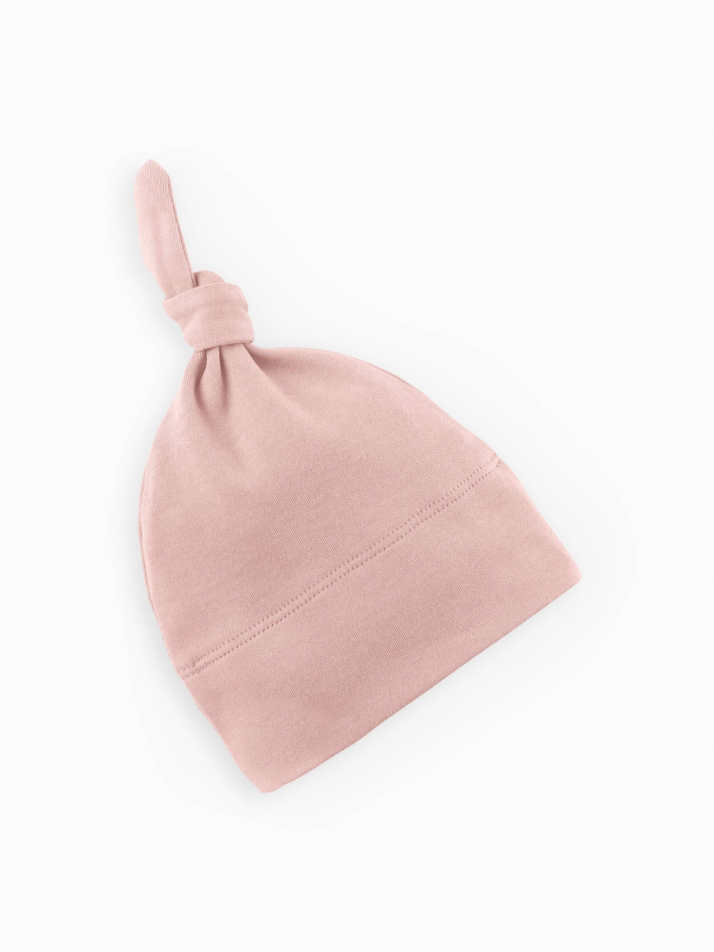 Classic Knotted Hat