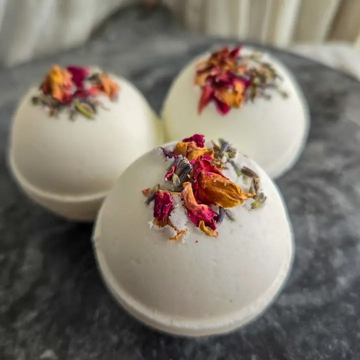 Natural Bath bomb by Gnat & Bee Anthro Apothecary